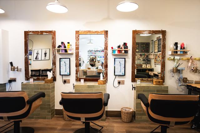 Block 7 Salon